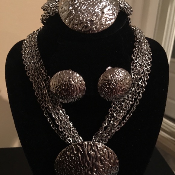 Statement 4pc Steel Set - Picture 4 of 4